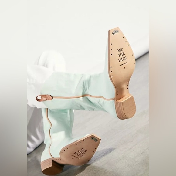 We The Free Montage Tall Boots Cactus Milk Leather Size 40 US 9.5 EUC - Picture 3 of 9